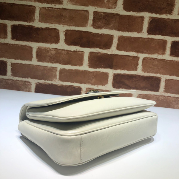 G*u*i marina small bag