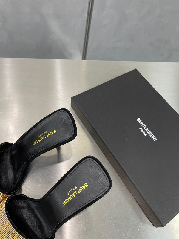 Y*L lucking evening mule