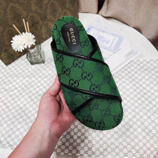 G*u*i gg multicolor platform sandal