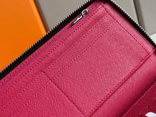 l0*is V*t0n zippy wallet