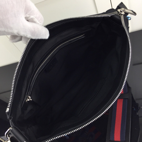 G*u*i night courrier gg messenger