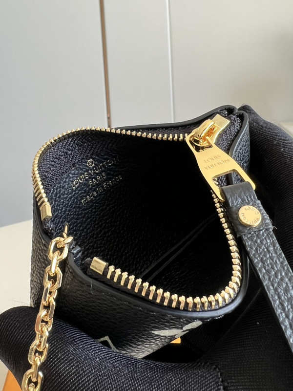 l0*is V*t0n key pouch