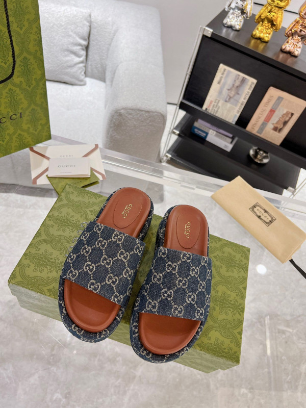 G*u*i platform slide