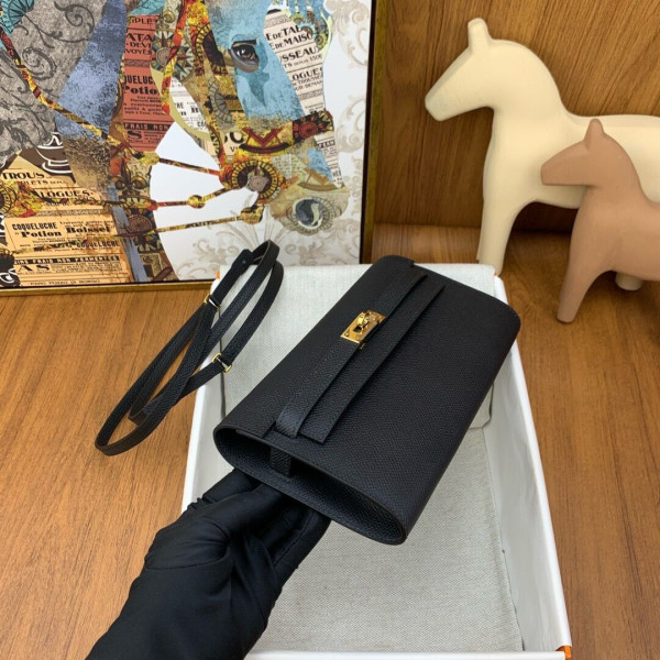 H**mes kelly classique to go wallet