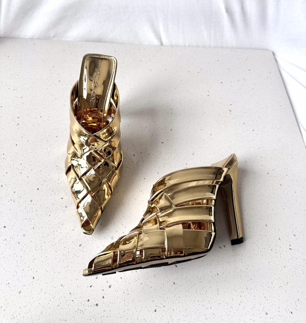 bo*te*ga Ve*ne*ta alfie mule