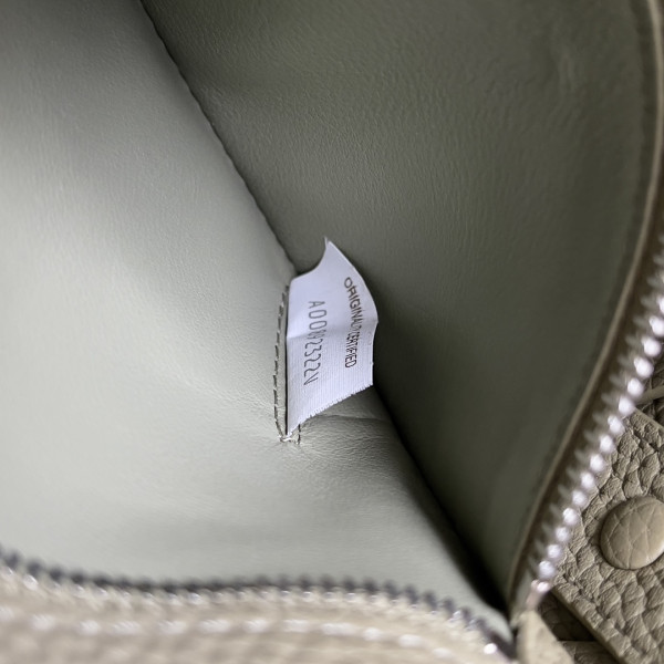 bo*te*ga Ve*ne*ta diago