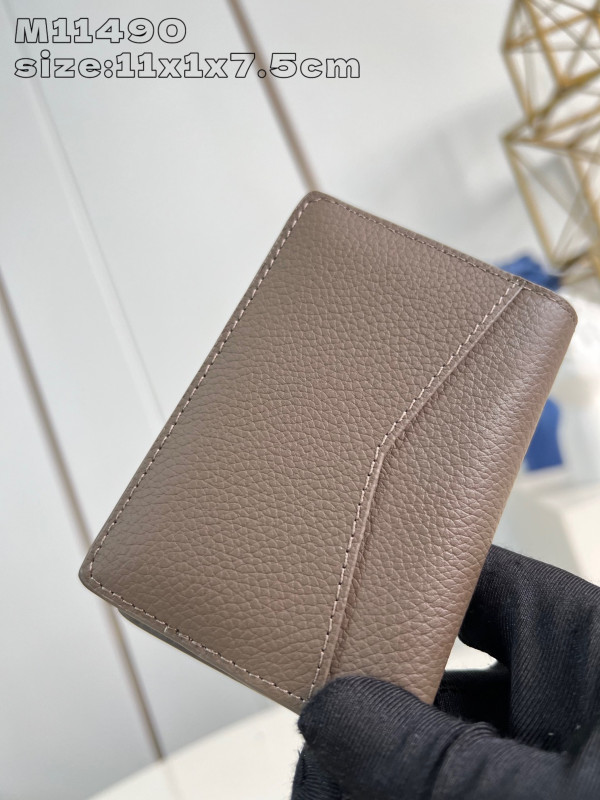 l0*is V*t0n pocket organizer-7.5*11.1*1 cm