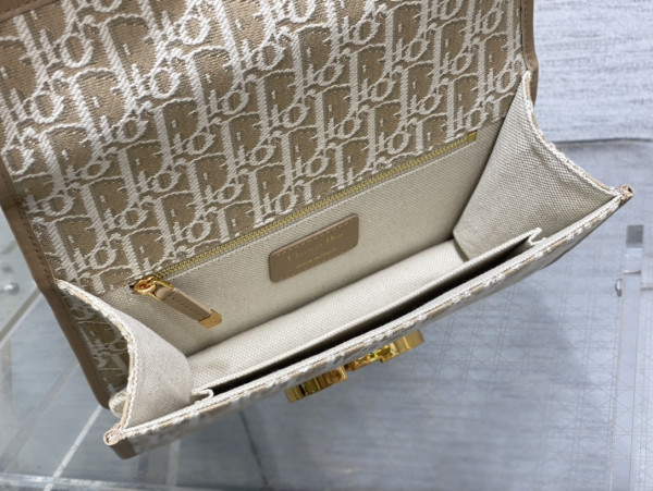 DIRO 30 MONTAIGNE CHAIN BAG