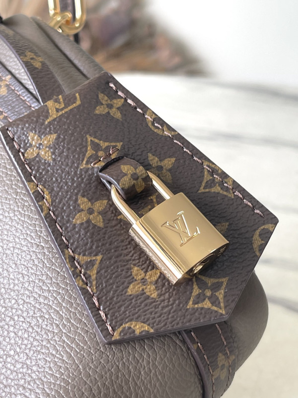 l0*is V*t0n express pm - 17*13.5*26cm